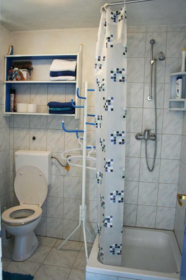 Apartment Azriel Vir Exteriér fotografie