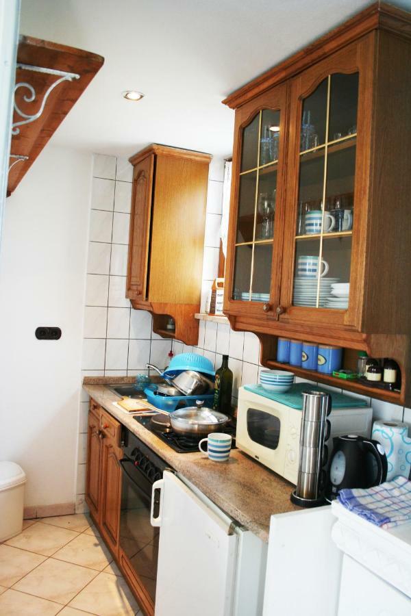 Apartment Azriel Vir Exteriér fotografie